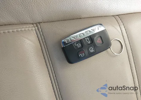 2017 Jaguar F-Pace Prestige из США, поврежденный, VIN SADCK2BV5HA884779